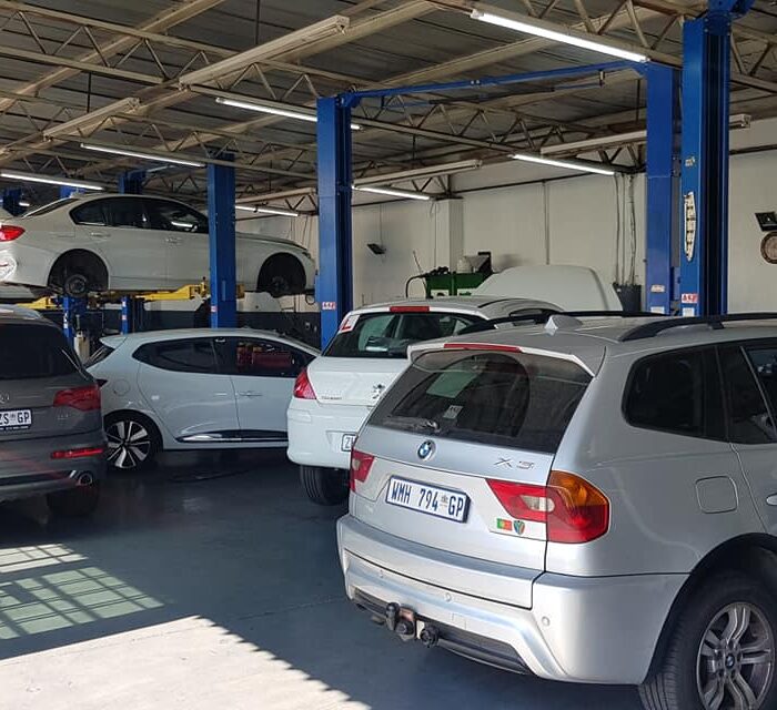 Car Service Wynberg - Sandton | A and K Motors | e-CAR 13 AK motors wynberg sandton e-car