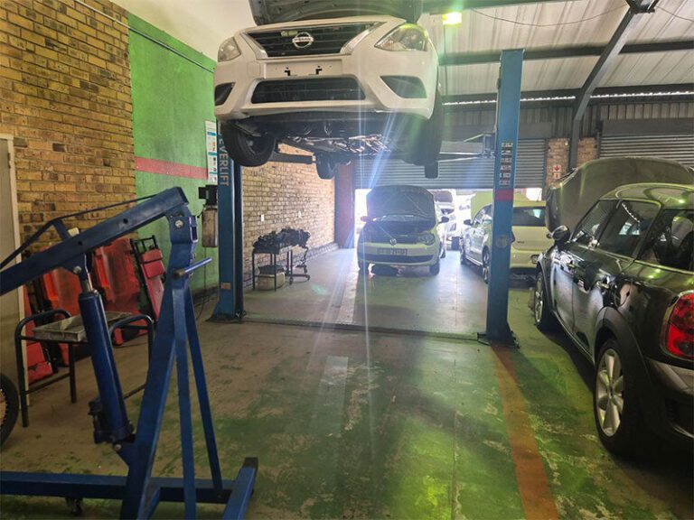 centurion-auto-clinic-e-car-4
