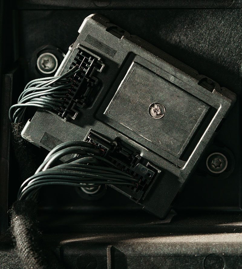 car-electronic-control-module-or-unit-e-car